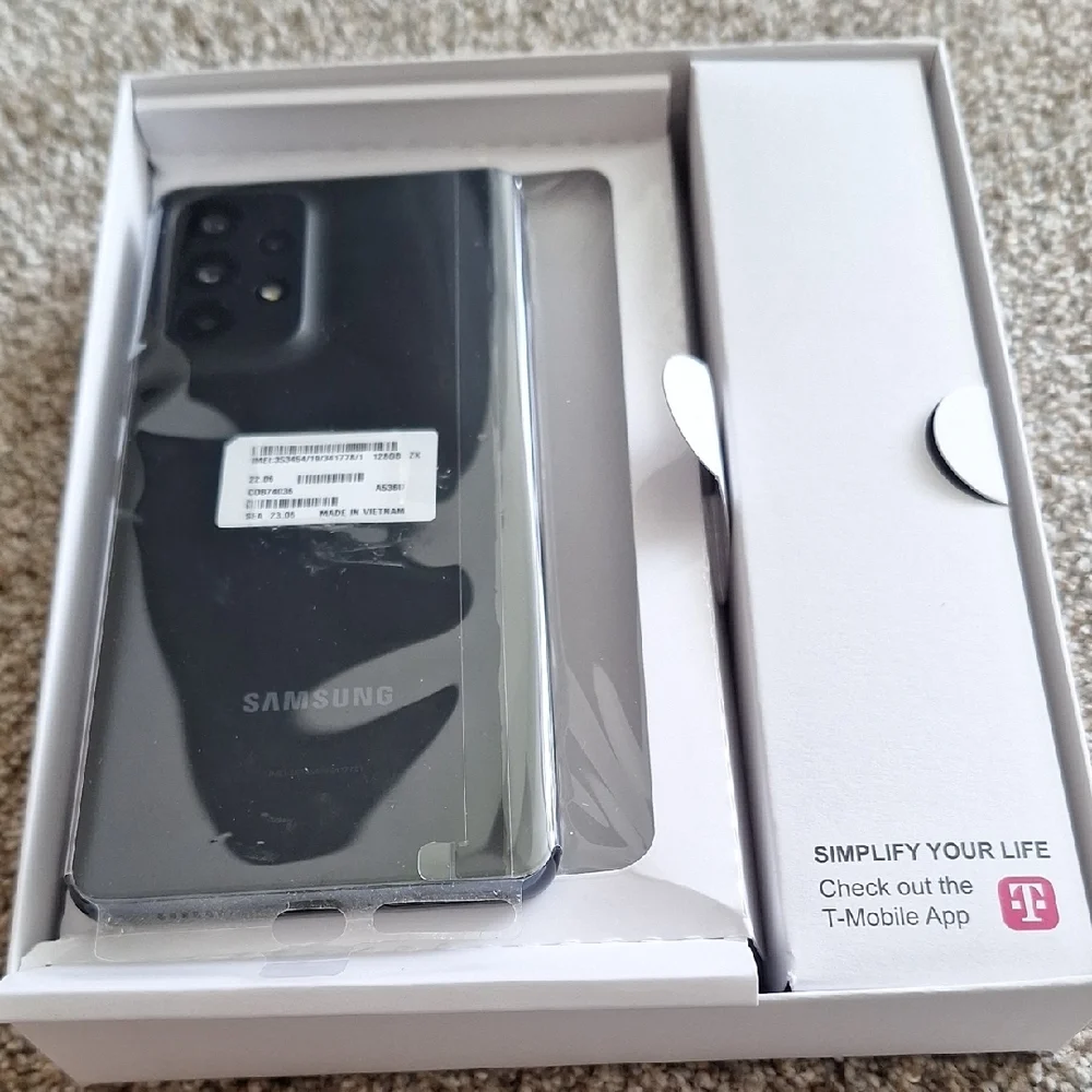 Samsung Smartphone with Sleek Gray Design